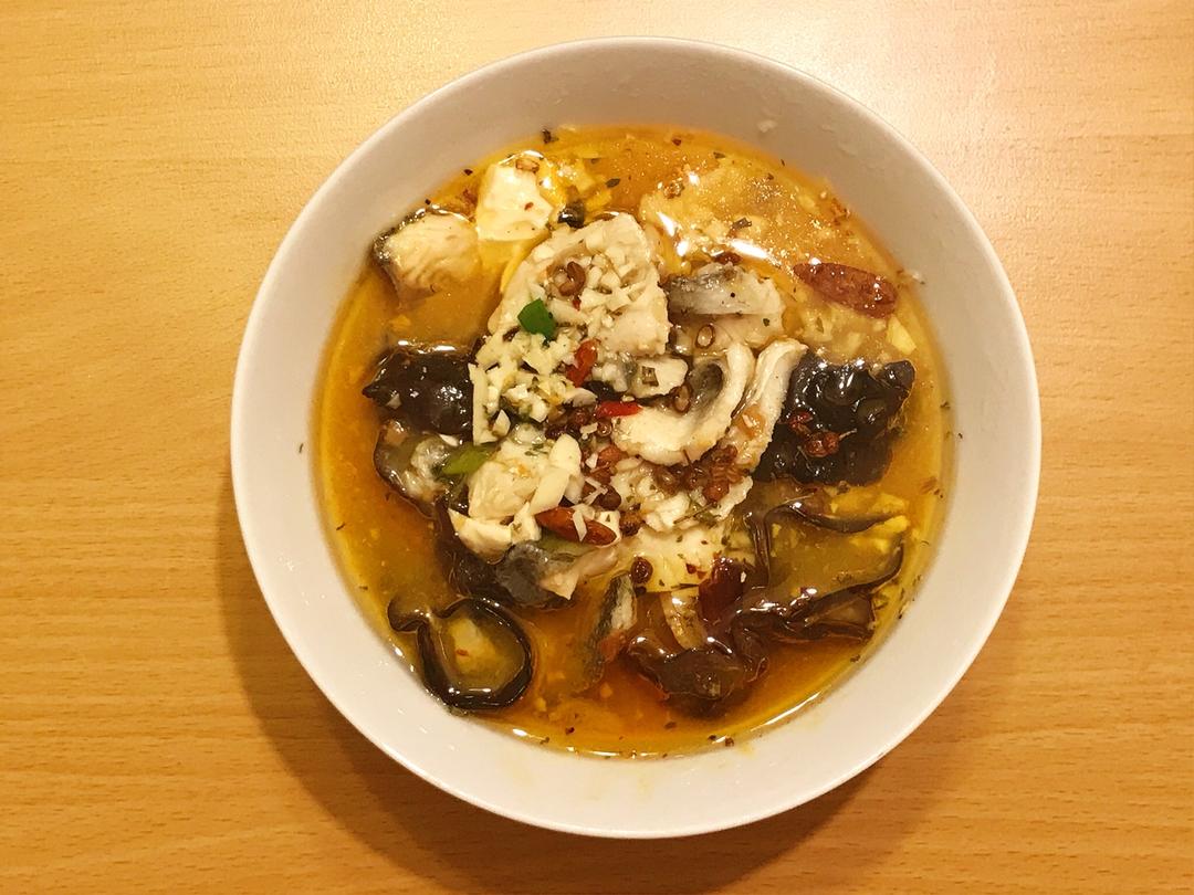 水煮鱼用巴沙鱼更好吃，小美的美食