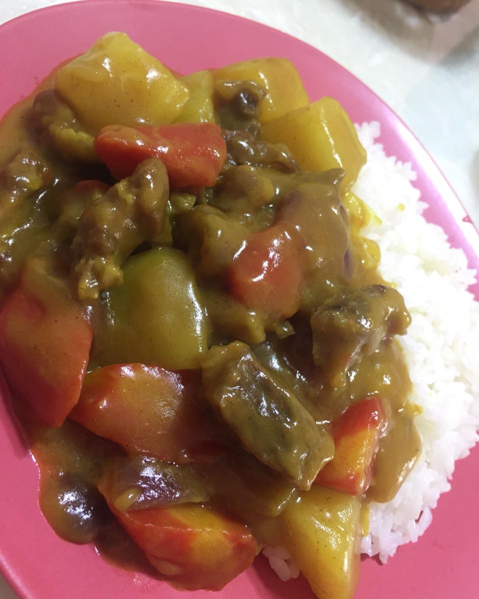 咖喱土豆炖牛腩