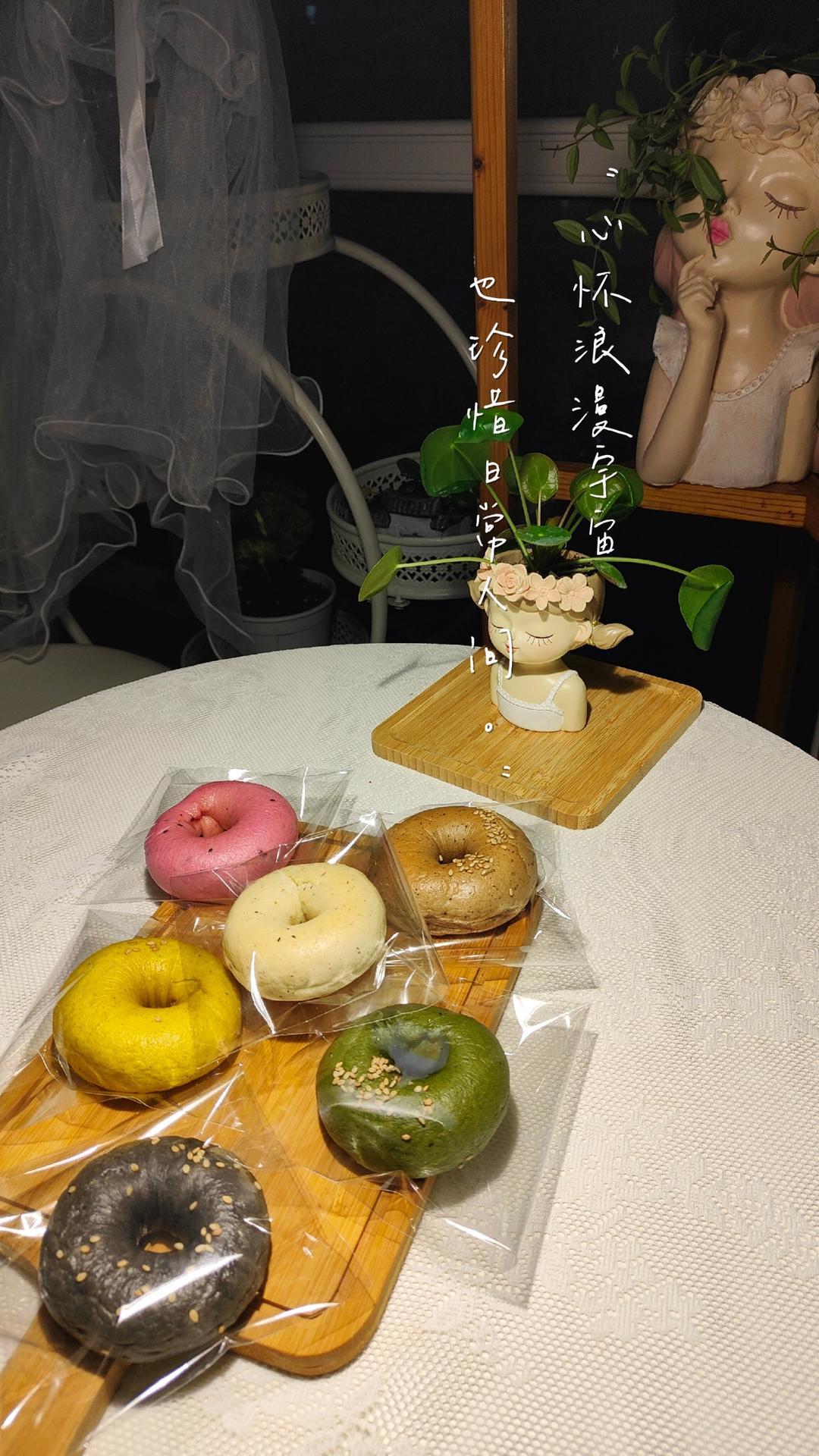 牛奶红茶贝果