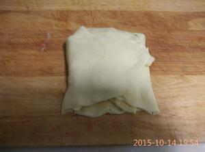 层层酥脆葱油饼的做法 步骤6