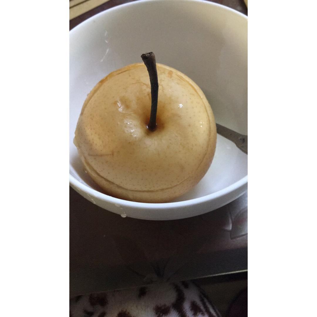 冰糖川贝炖雪梨