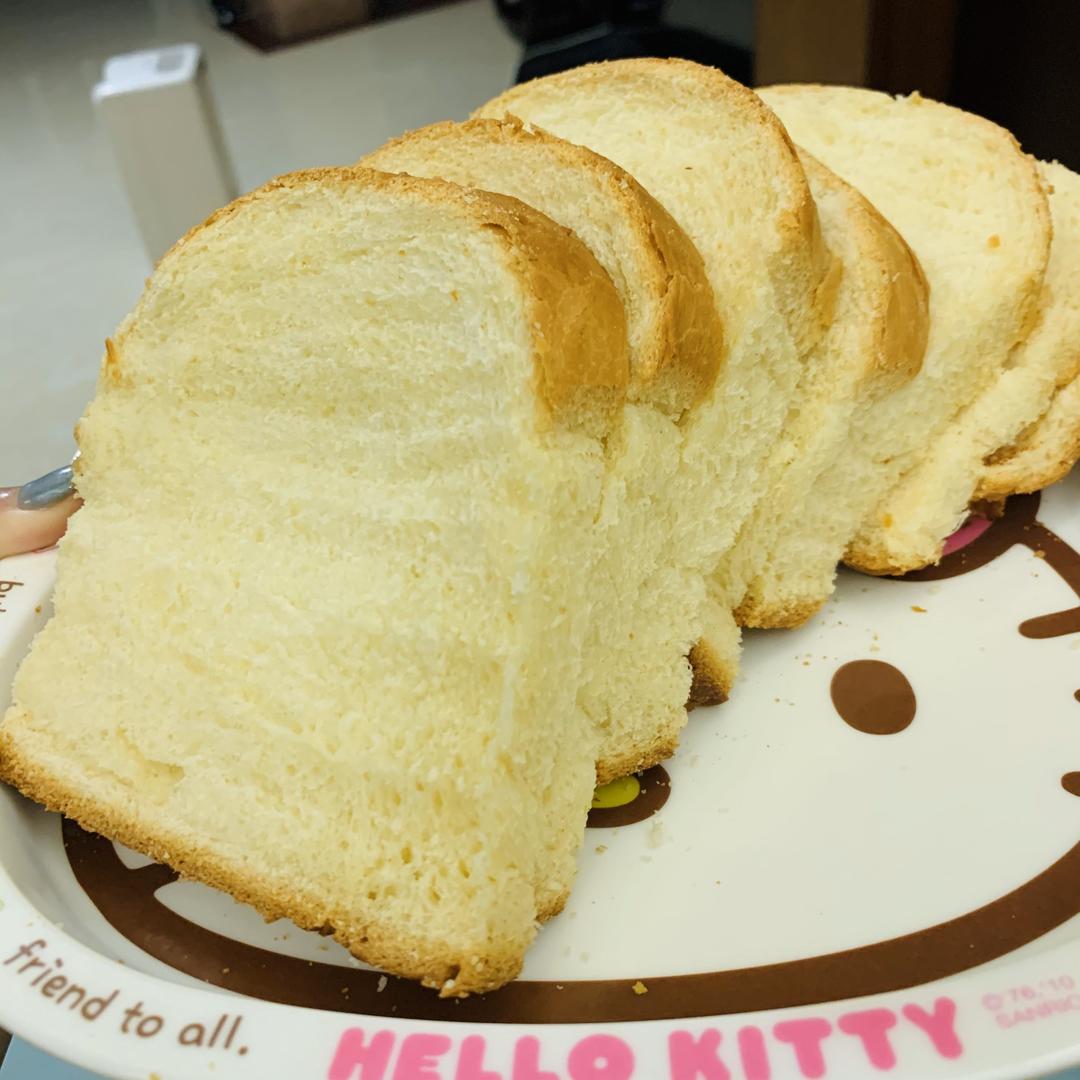 纯奶手撕吐司的做法 步骤1