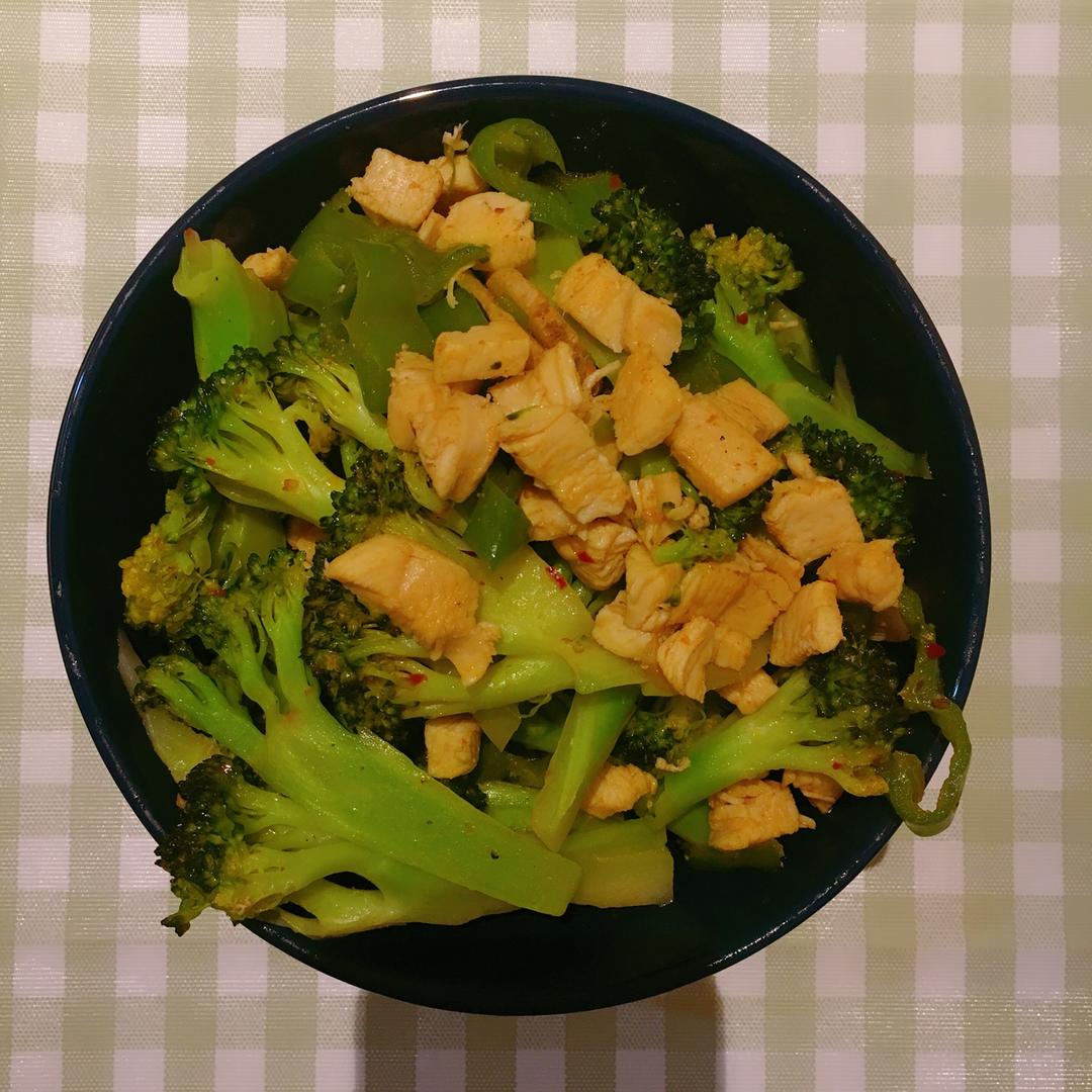 西兰花炒鸡胸肉