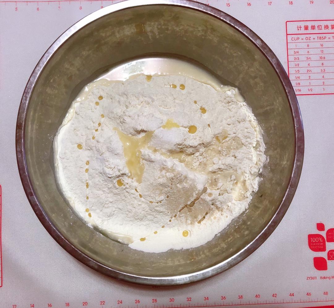 纯奶手撕吐司的做法 步骤1