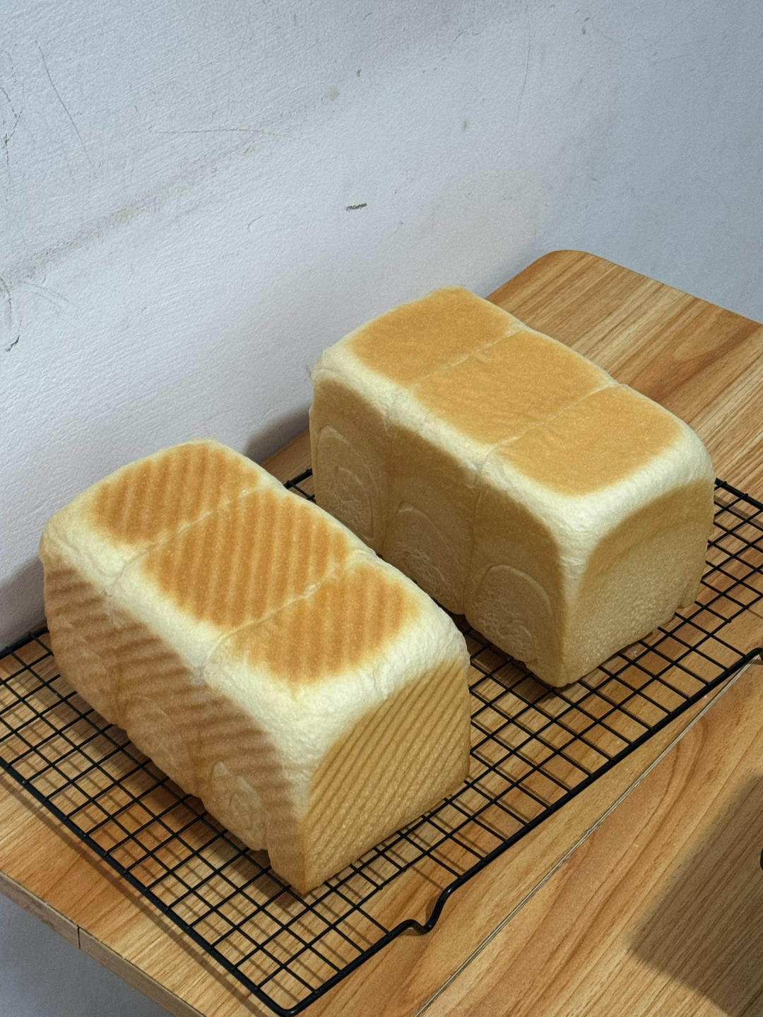 早餐白吐司          （庞多米 Pain de mie）
