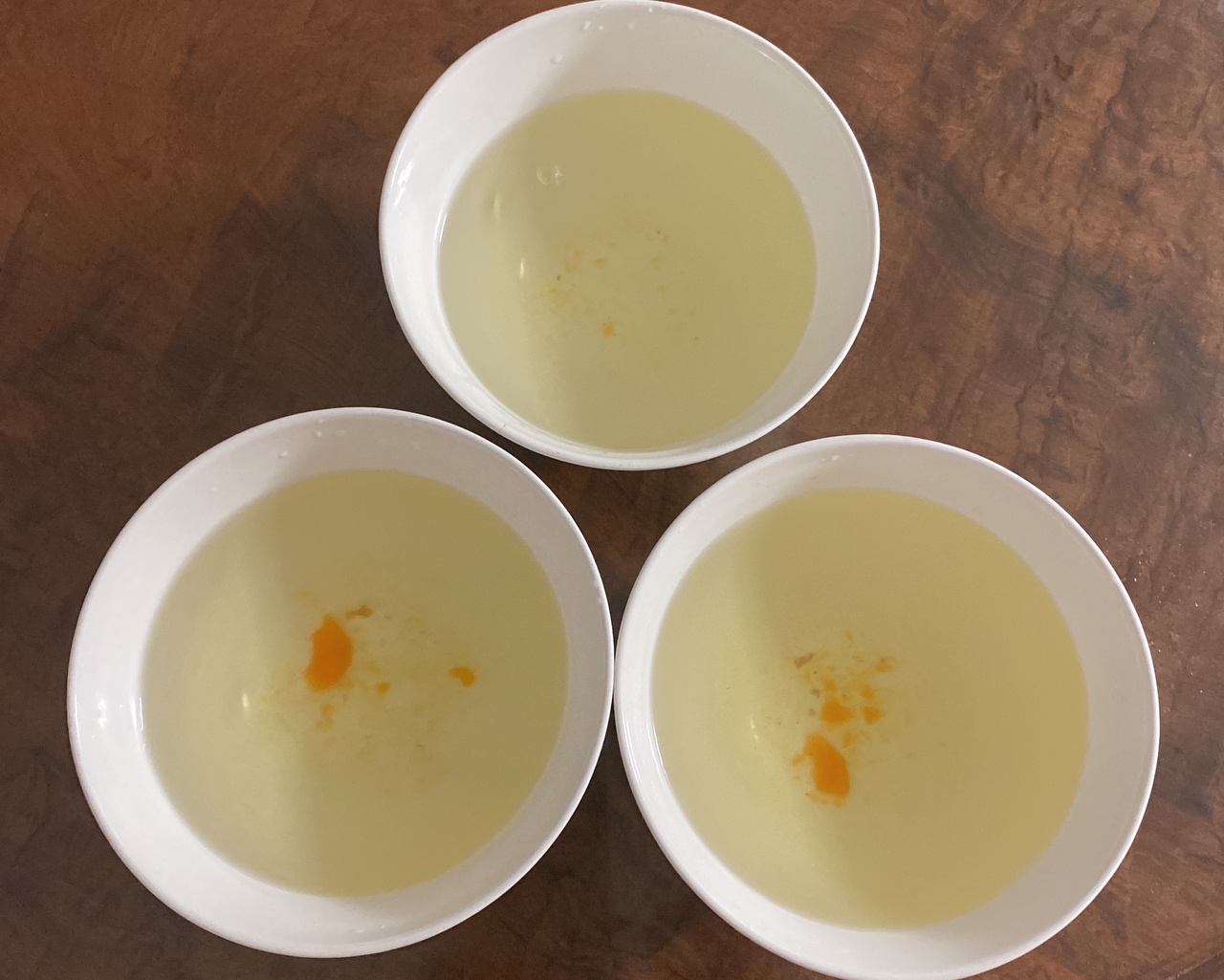 马蹄胡萝卜甘蔗茅草根甜汤的做法 步骤2