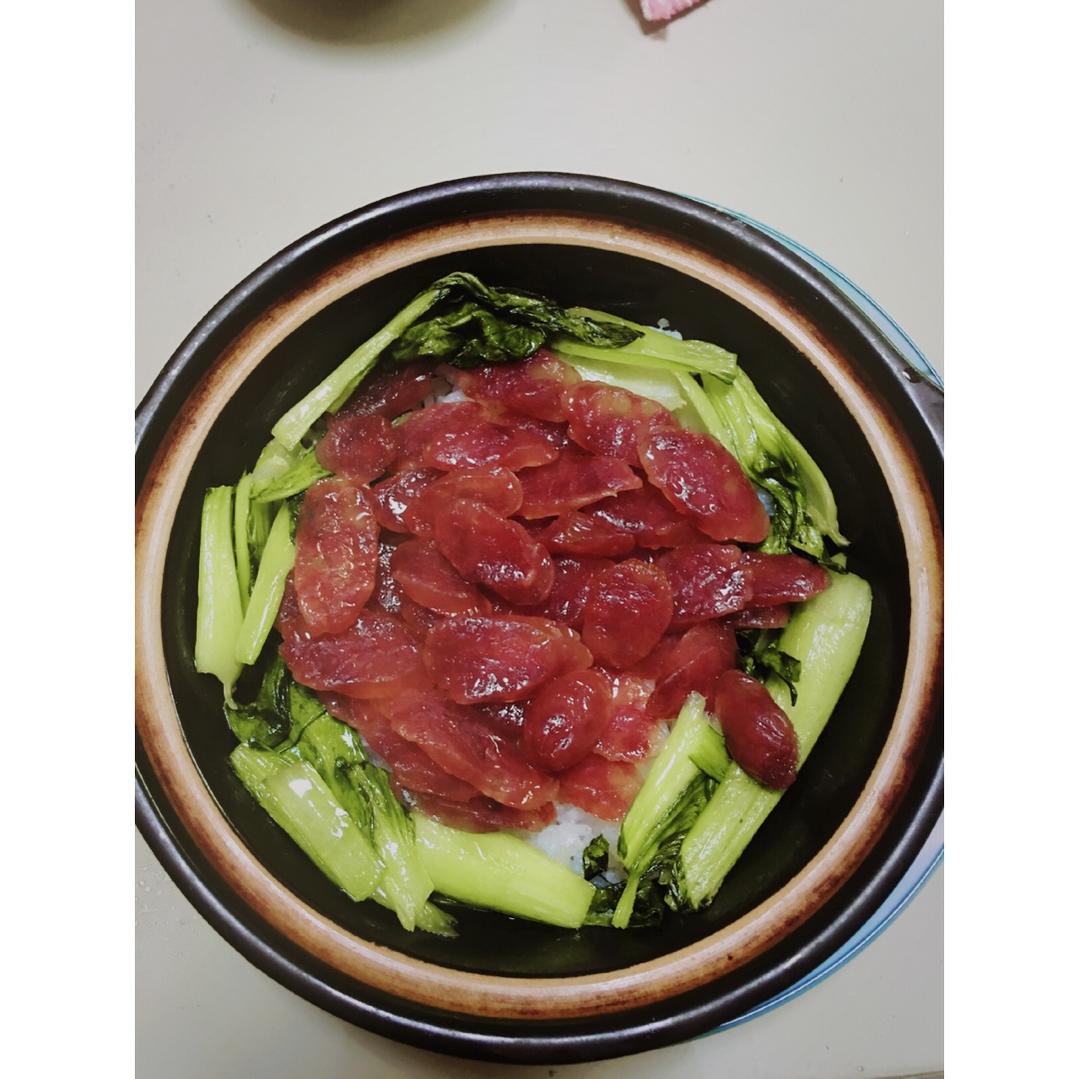 香肠煲仔饭