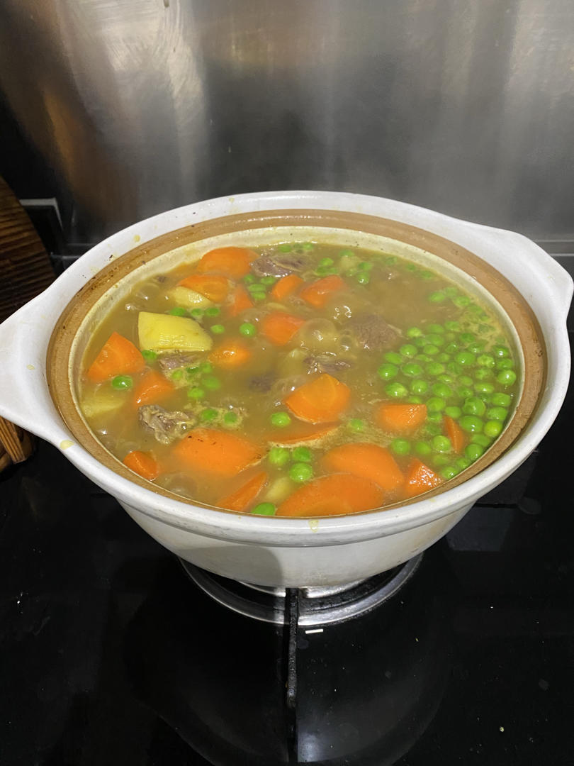 杂蔬咖喱牛腩（附焗饭）
