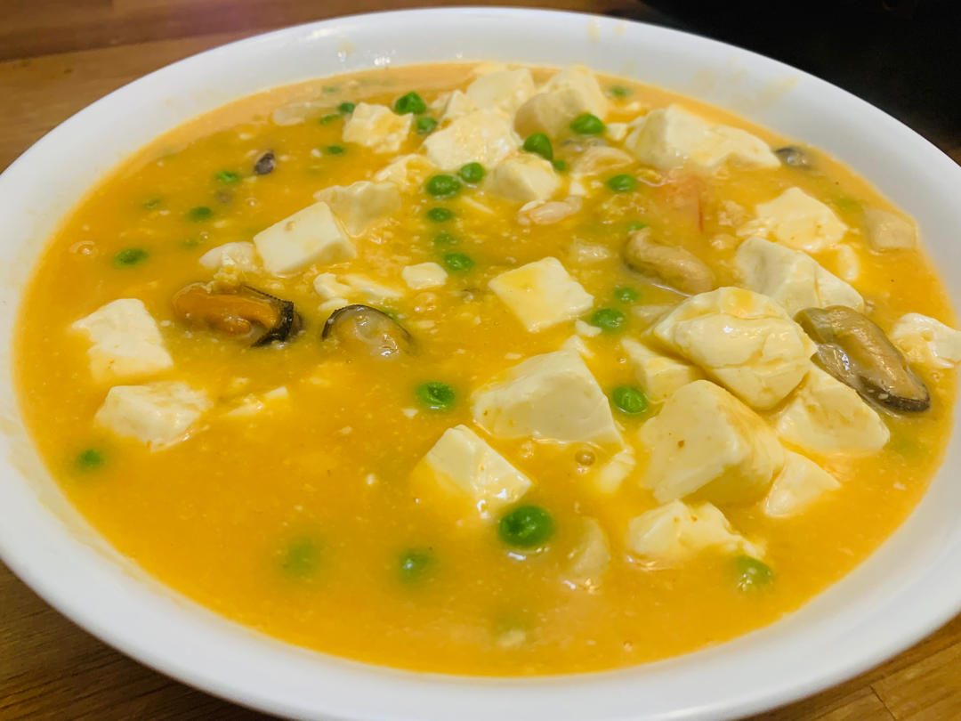 咸蛋黄虾仁豆腐羹