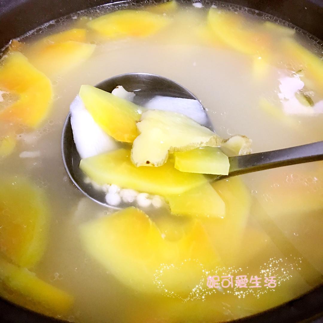 丰胸美体、美白润肤--木瓜玉竹薏米淮山汤