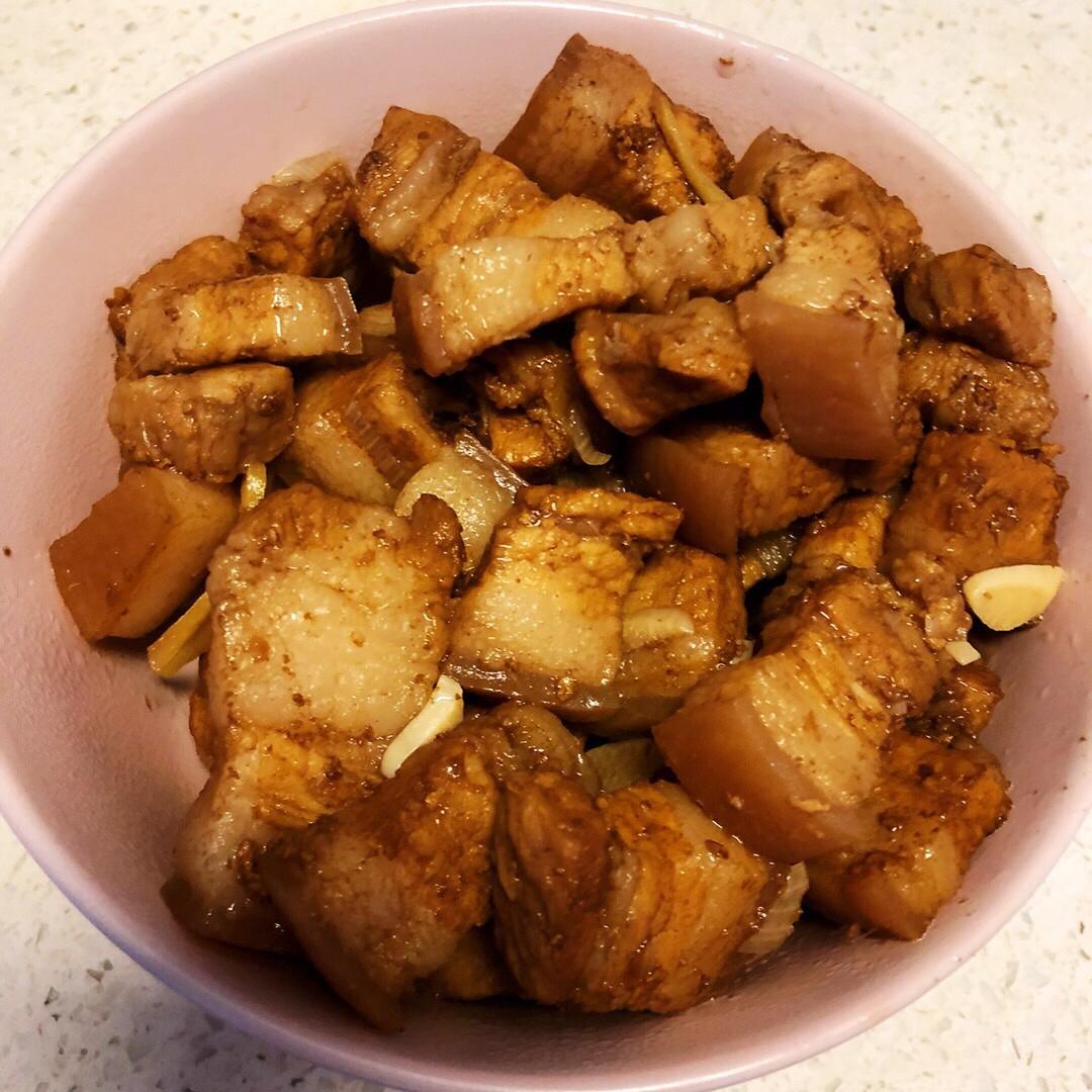 五花肉红烧西瓜皮