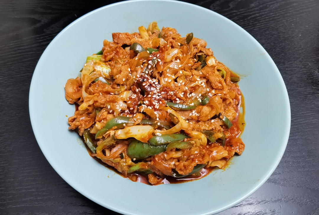 제육볶음韩式辣炒猪肉日常下饭菜炒五花肉