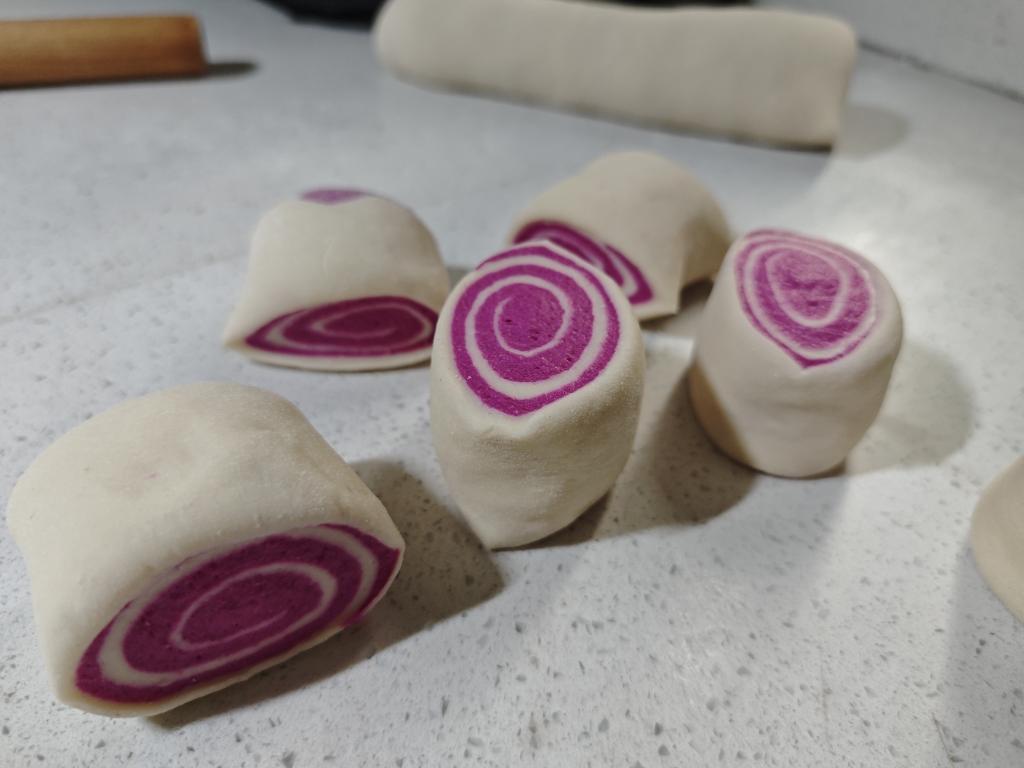 火龙果馒头