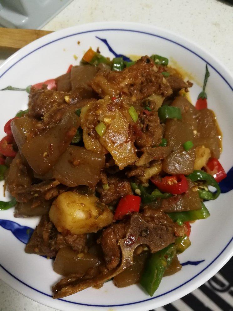 土豆炖排骨