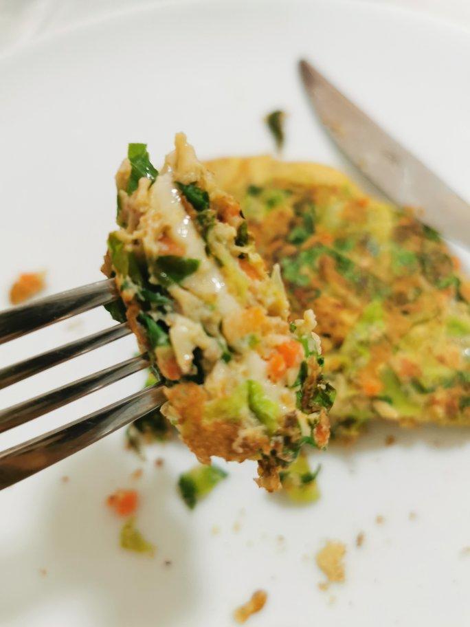 减脂餐～生菜鸡蛋全麦饼