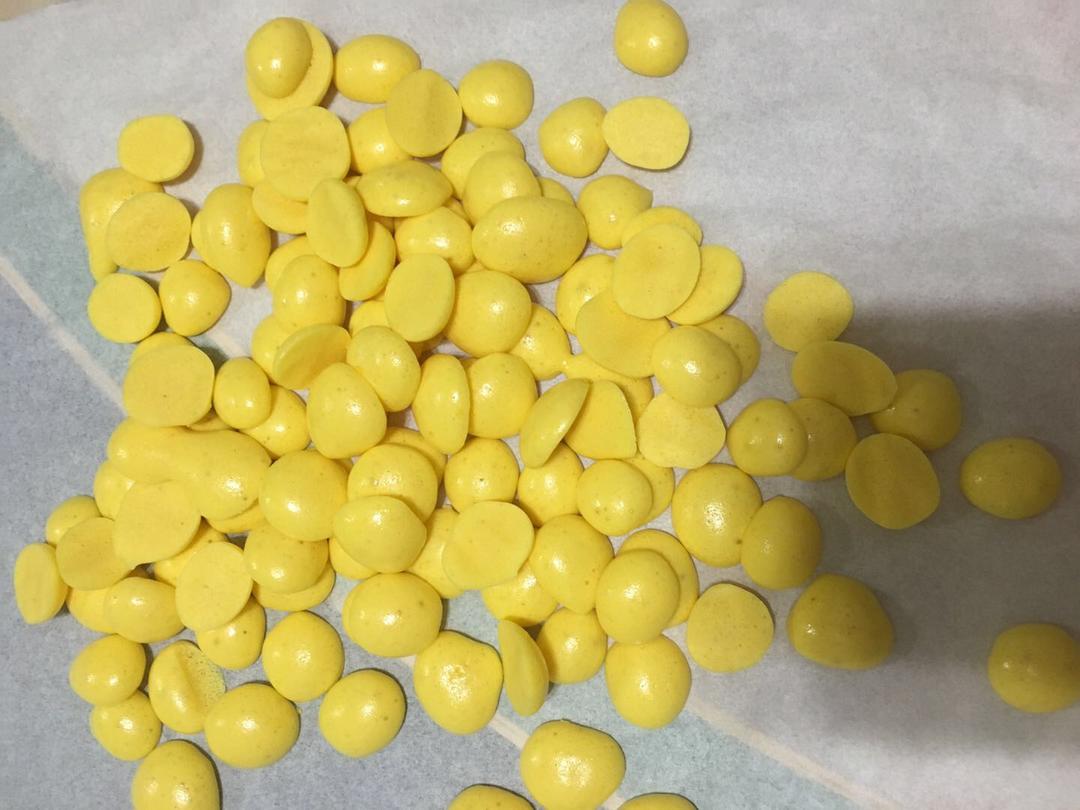 入口即化的无添加蛋黄溶豆