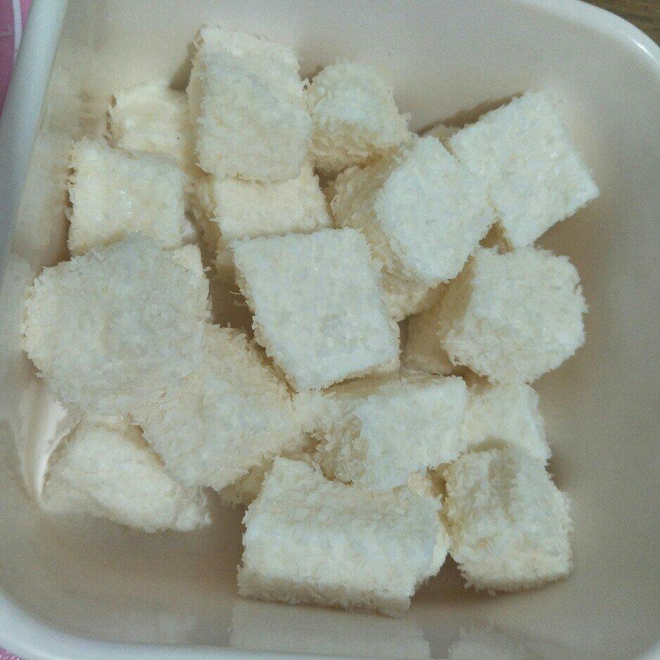 完胜85度C牛奶椰丝小方