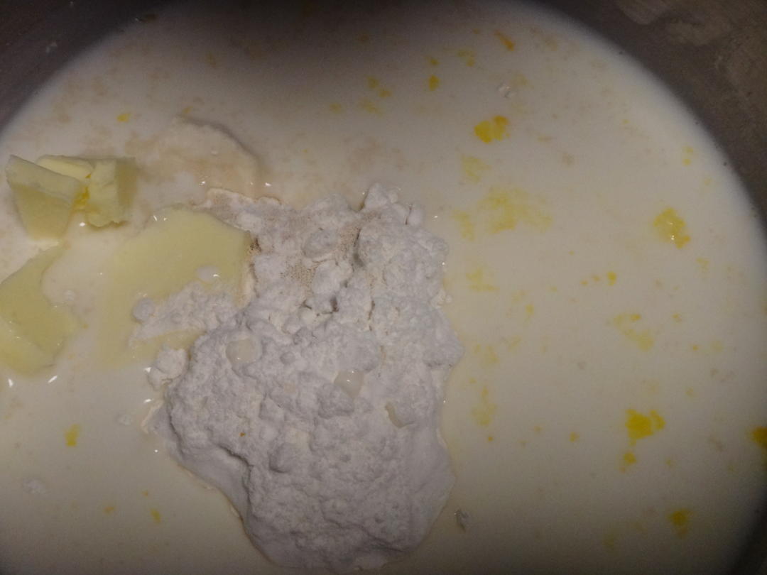 十三香小龙虾面包的做法 步骤5