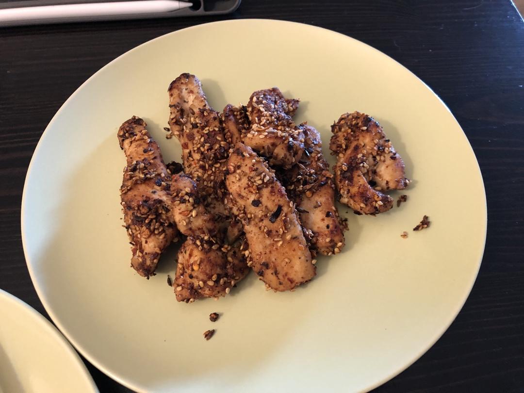 孜然鸡胸肉，低脂低卡好吃无压力。