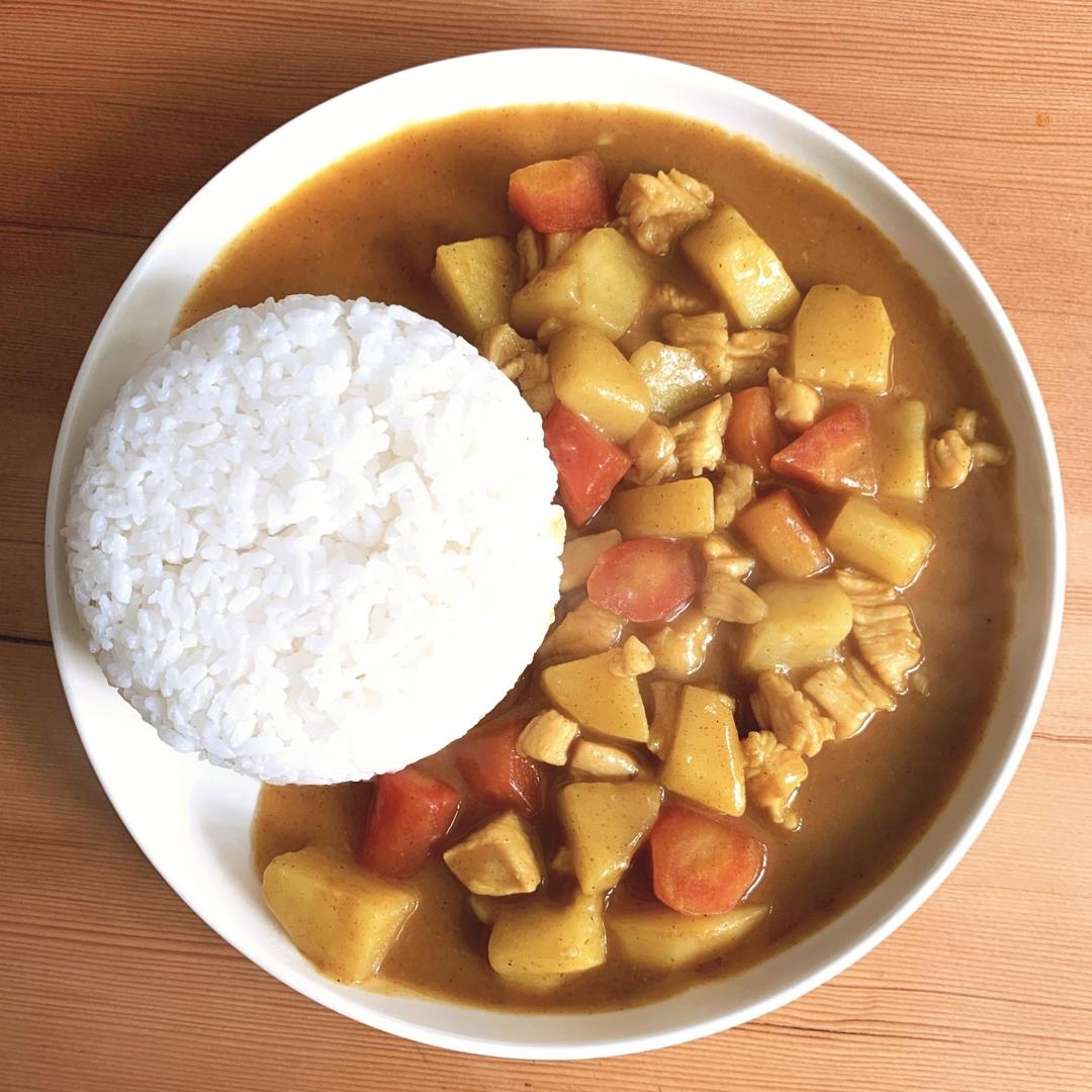 咖喱鸡肉饭