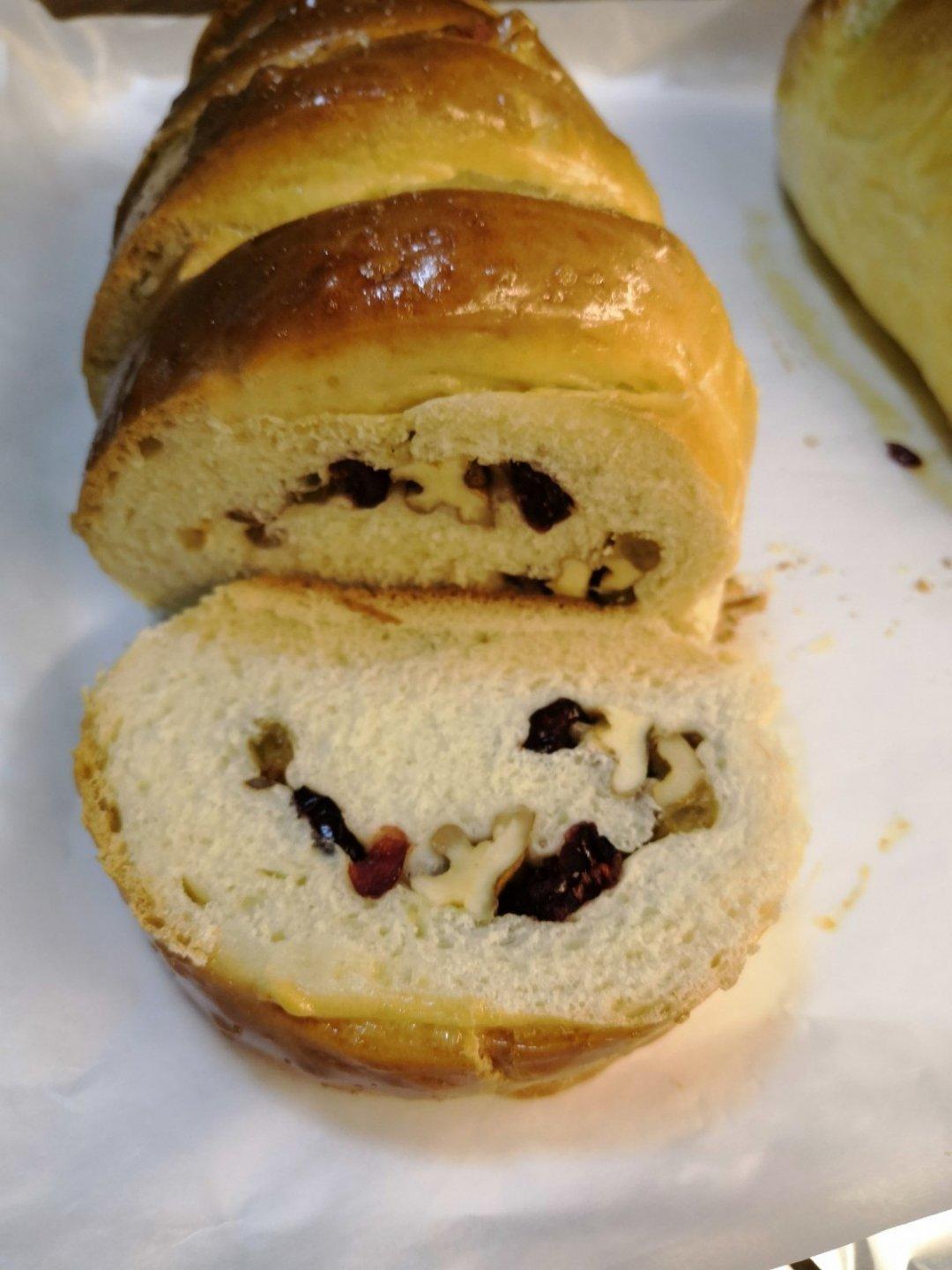 俄罗斯果仁大列巴