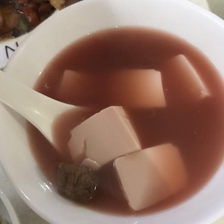 红菇豆腐汤