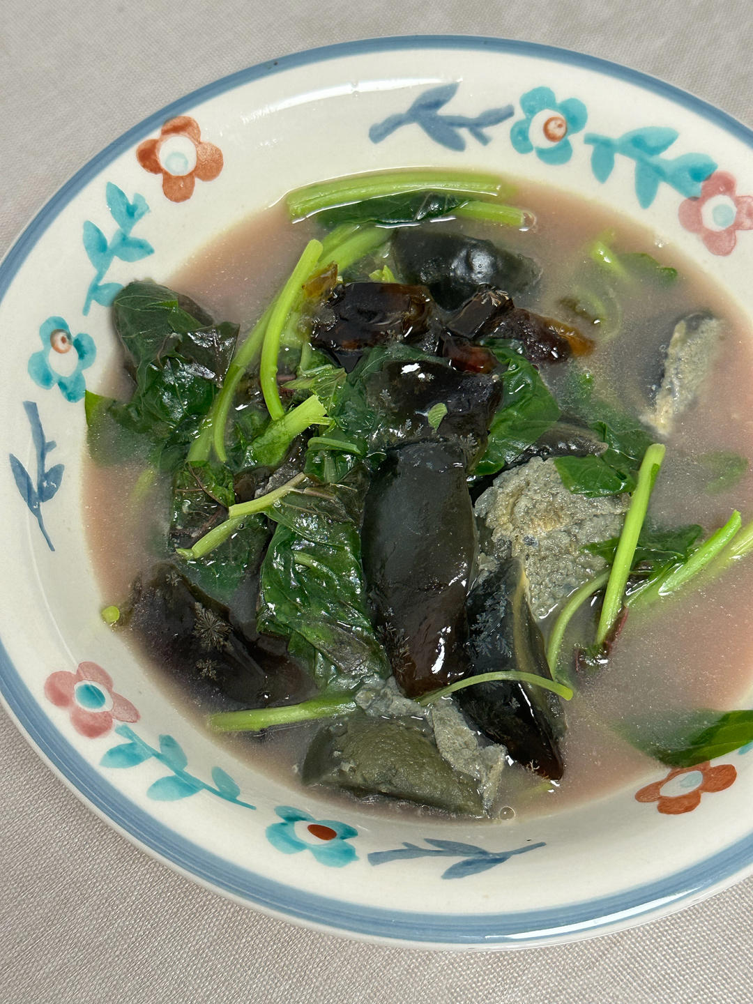 上汤皮蛋苋菜