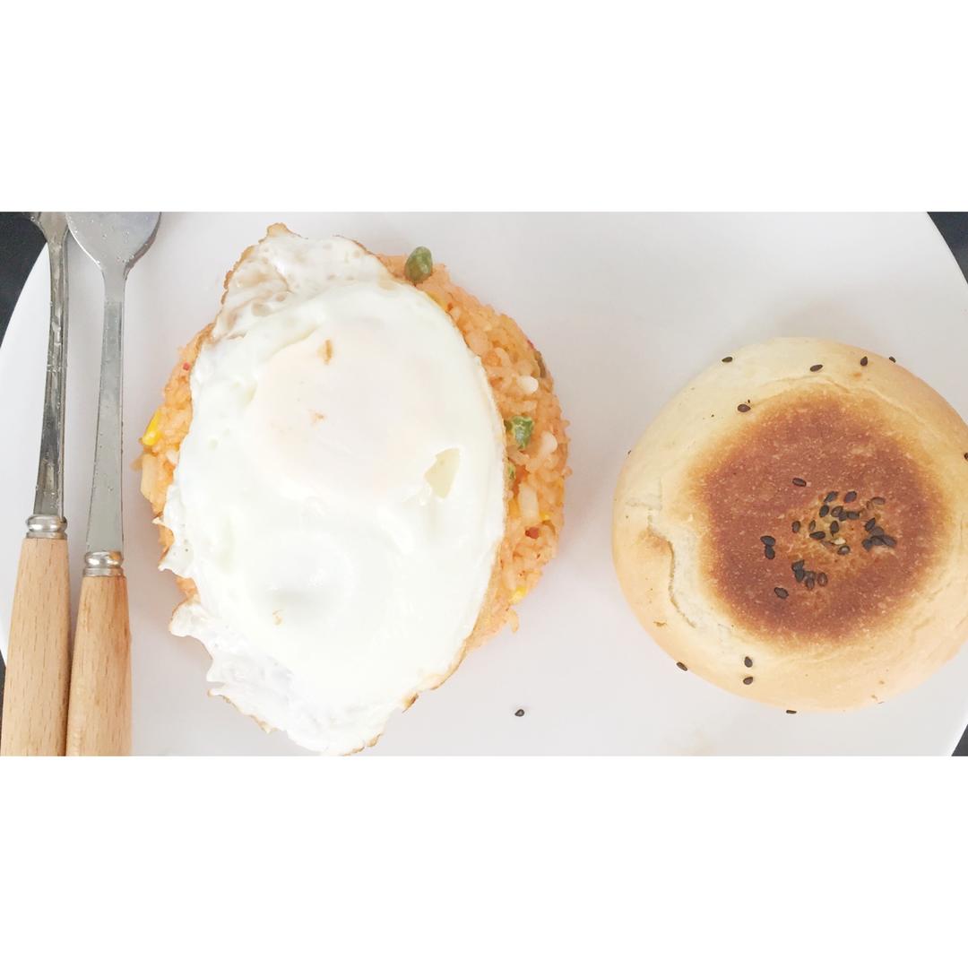 我得意地吃(˶‾᷄ ⁻̫ ‾᷅˵)