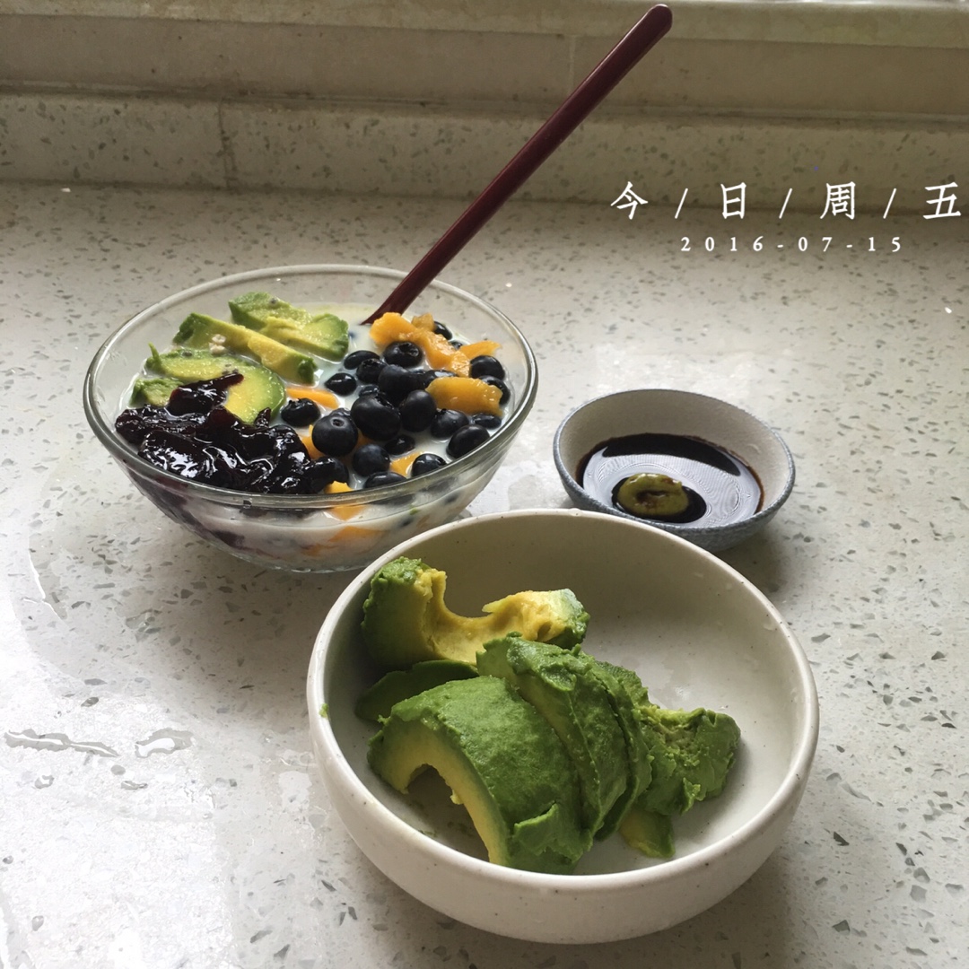 basic overnight oats 时下最流行的营养健康冷藏式隔夜免煮燕麦基本款