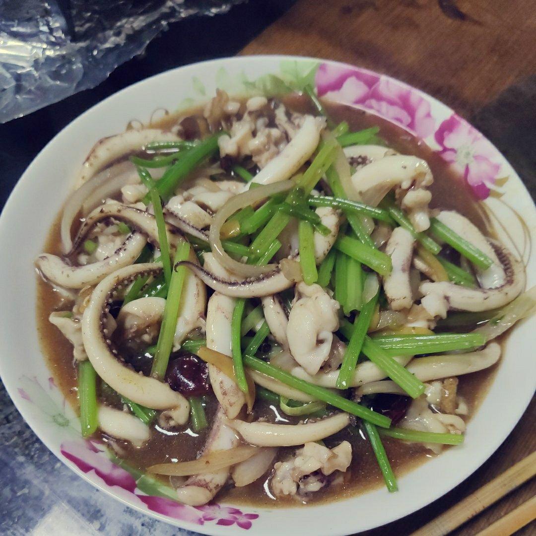 孜然香辣鱿鱼须