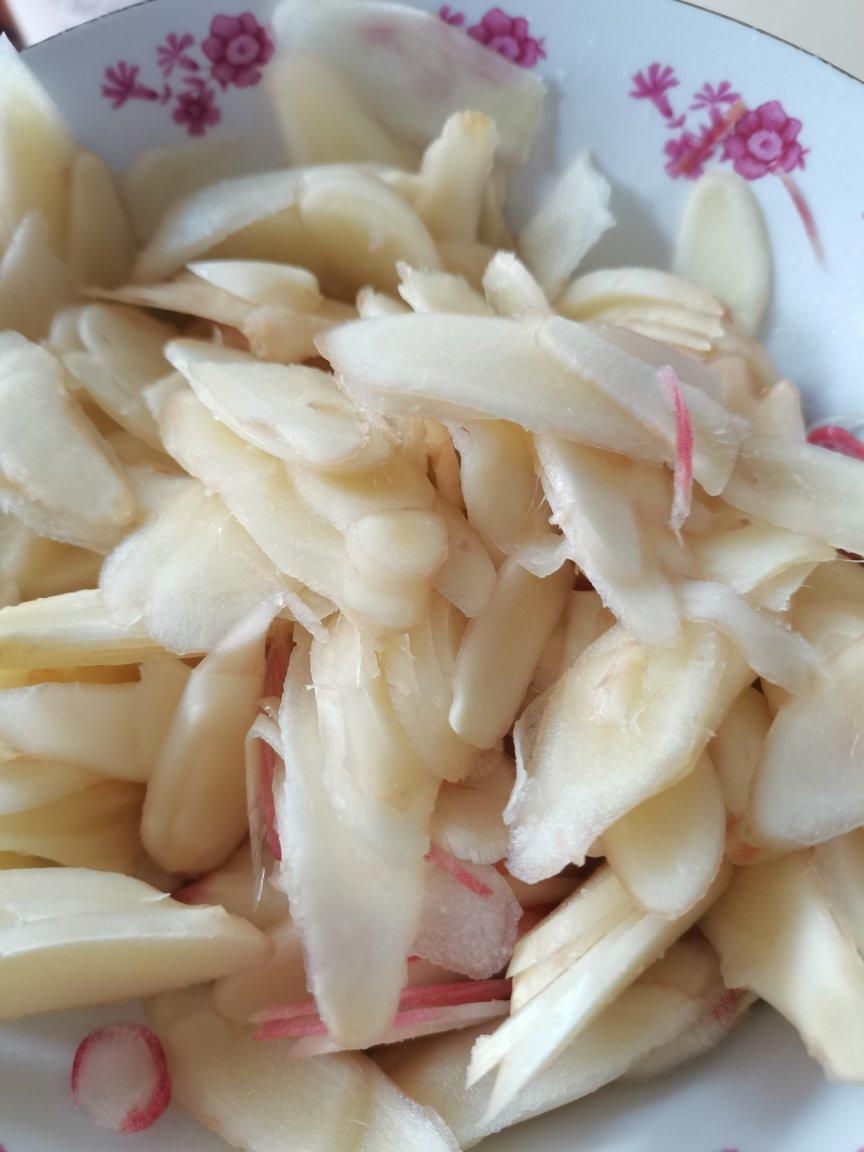 日本寿司店的泡姜