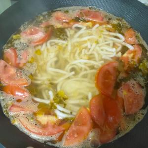 酸菜肉片汤的做法 步骤8