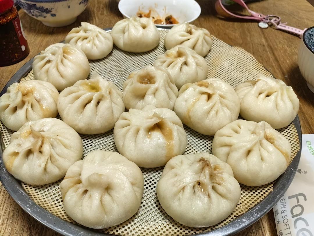 小笼包（秒杀市面上小笼包店的做法）
