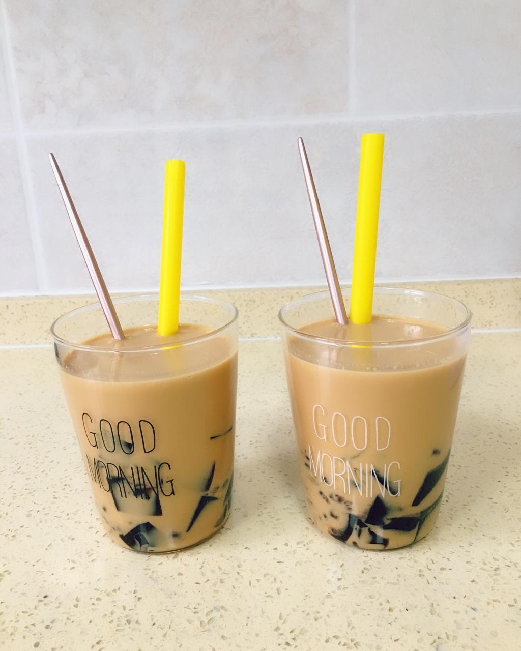 正宗港式丝袜奶茶-史上最强最详细的食谱！新增拉茶视频😍奶香茶靓！