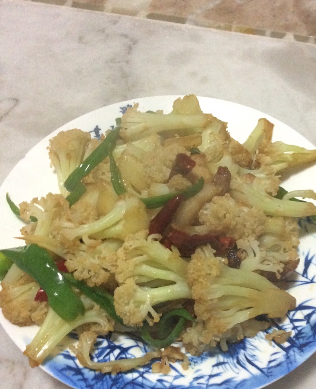 老丁的私房菜-干锅花菜