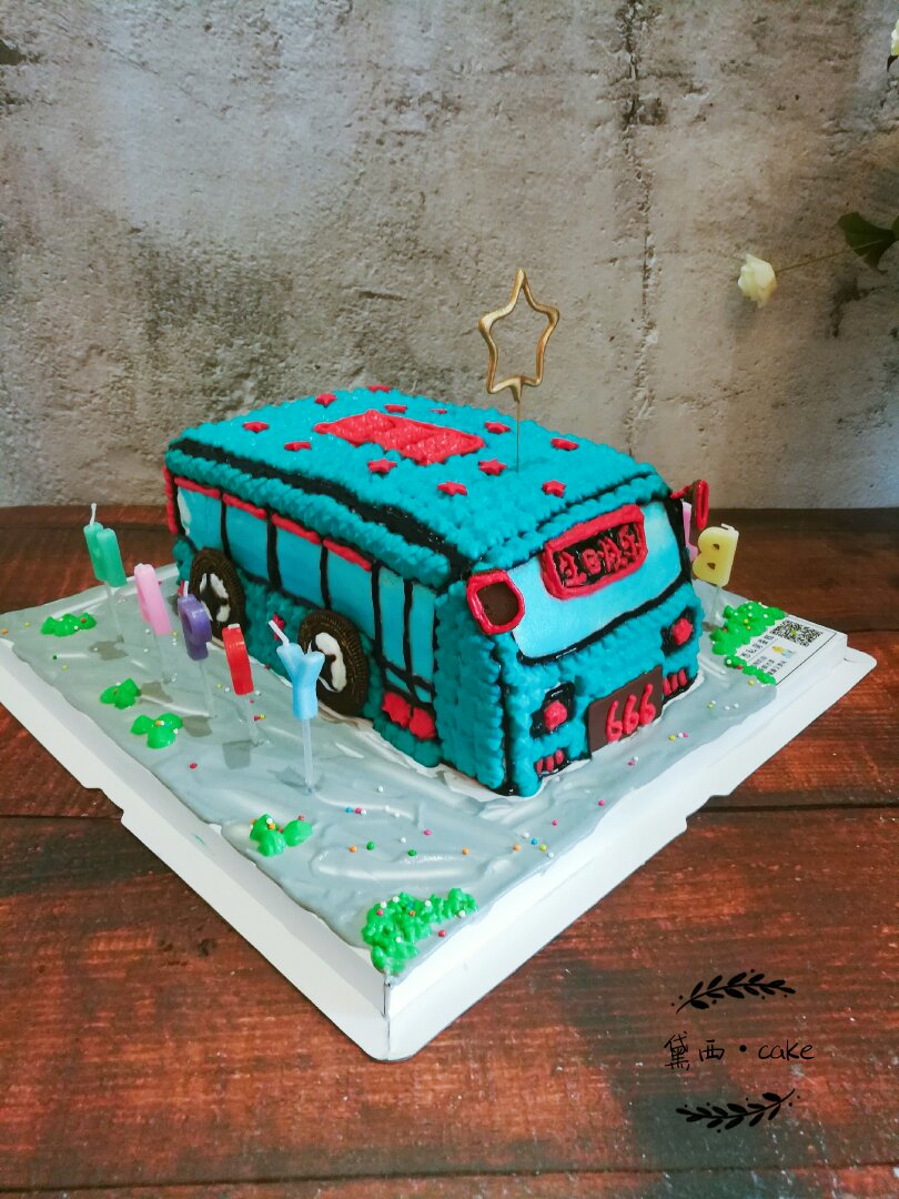 公交车蛋糕