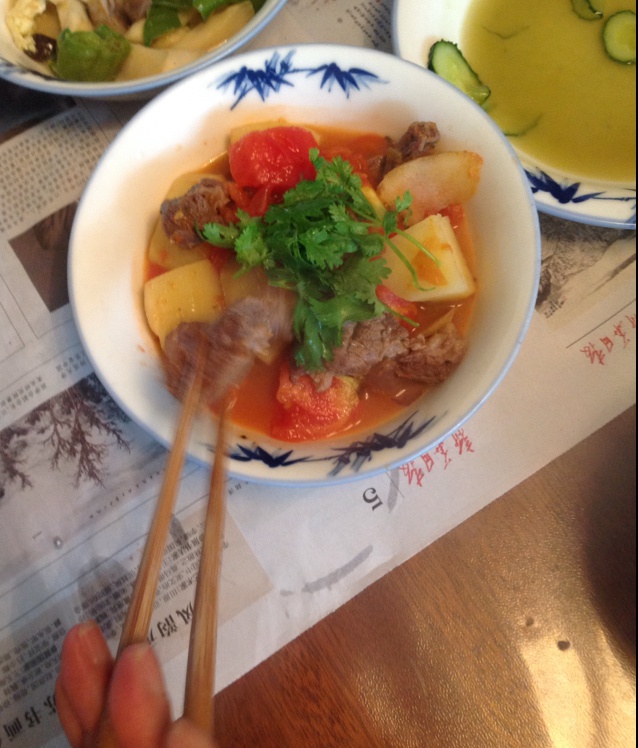 老丁的私房菜-番茄牛腩煲