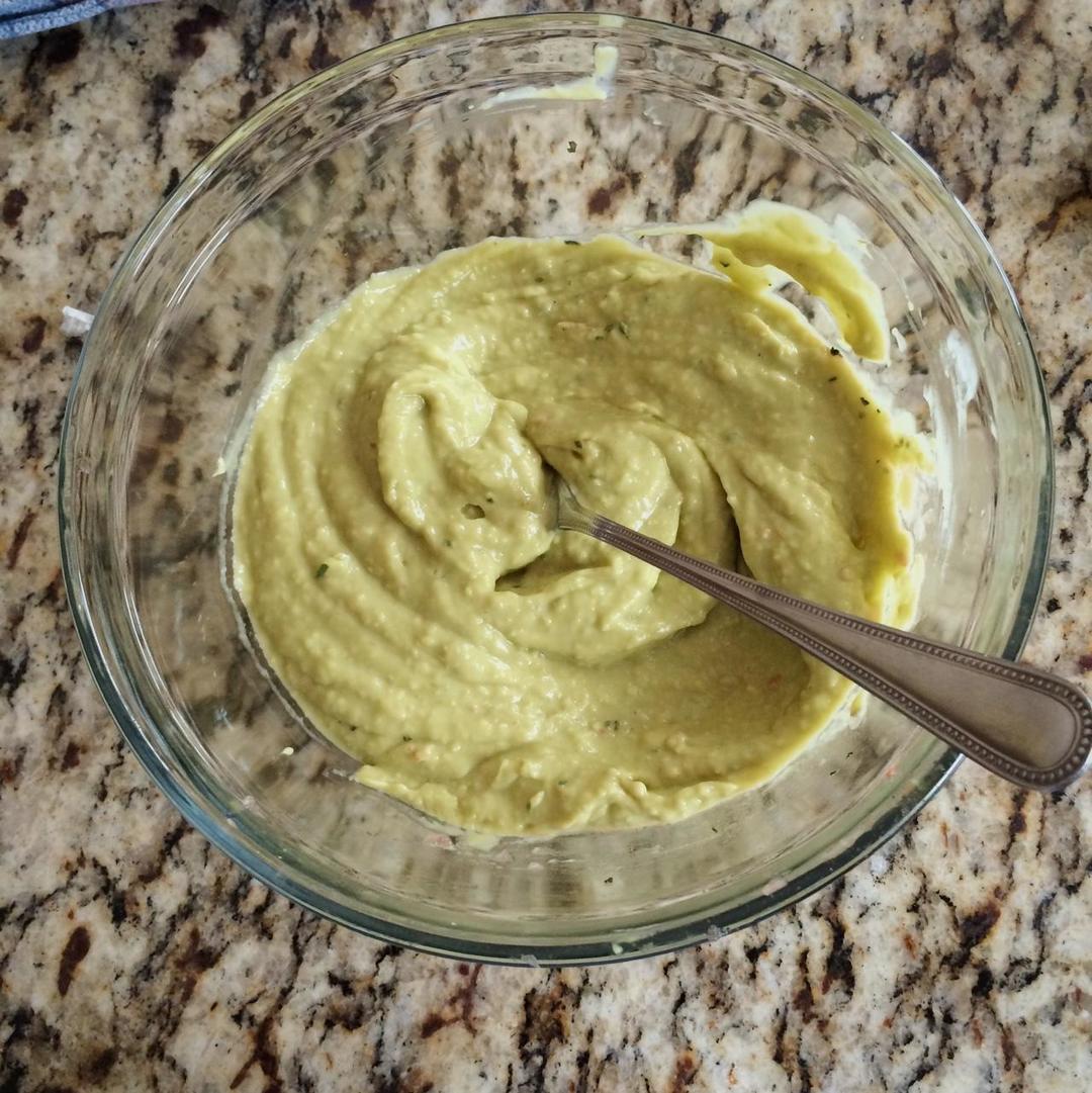 Guacamole牛油果莎莎酱的做法