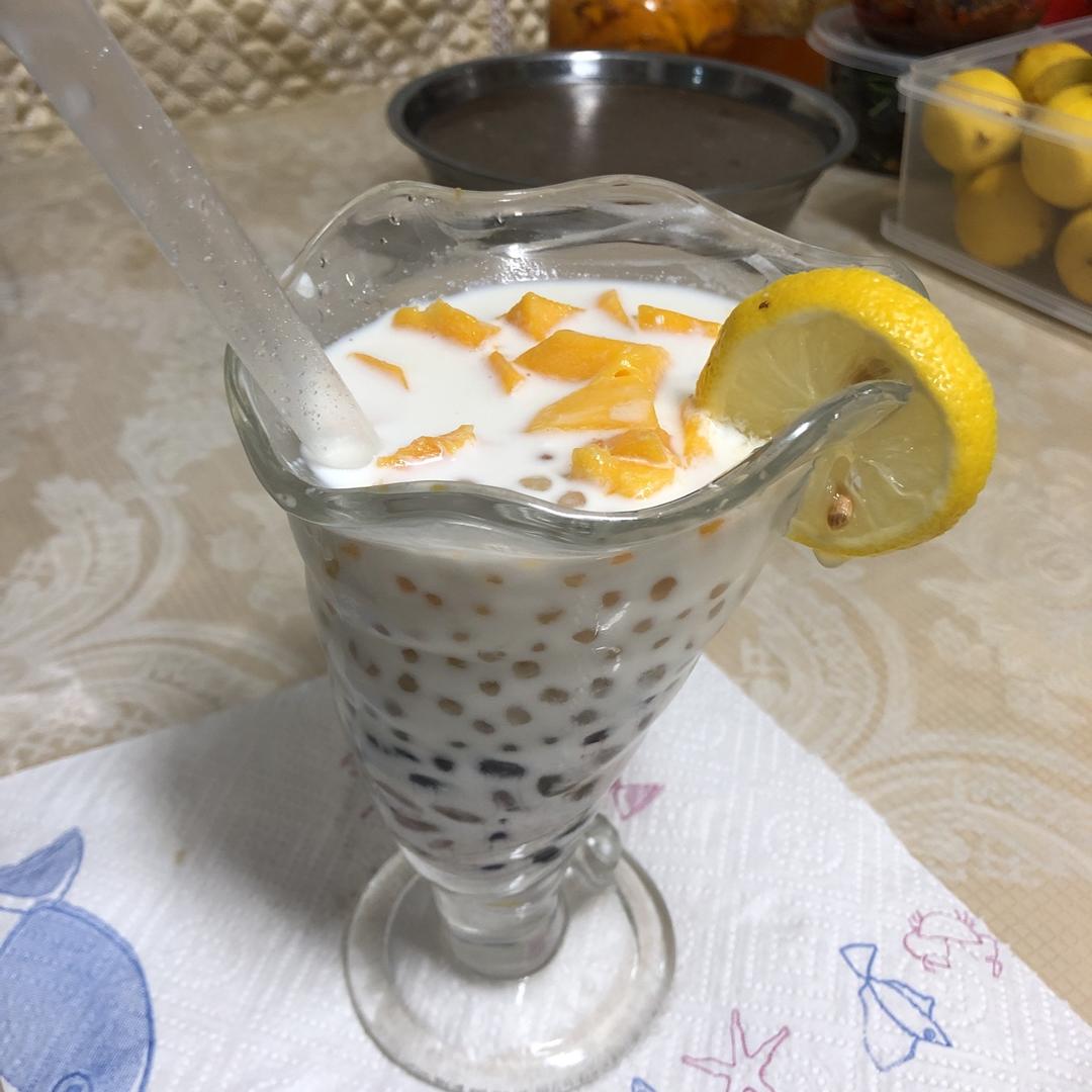 芒果椰浆西米露