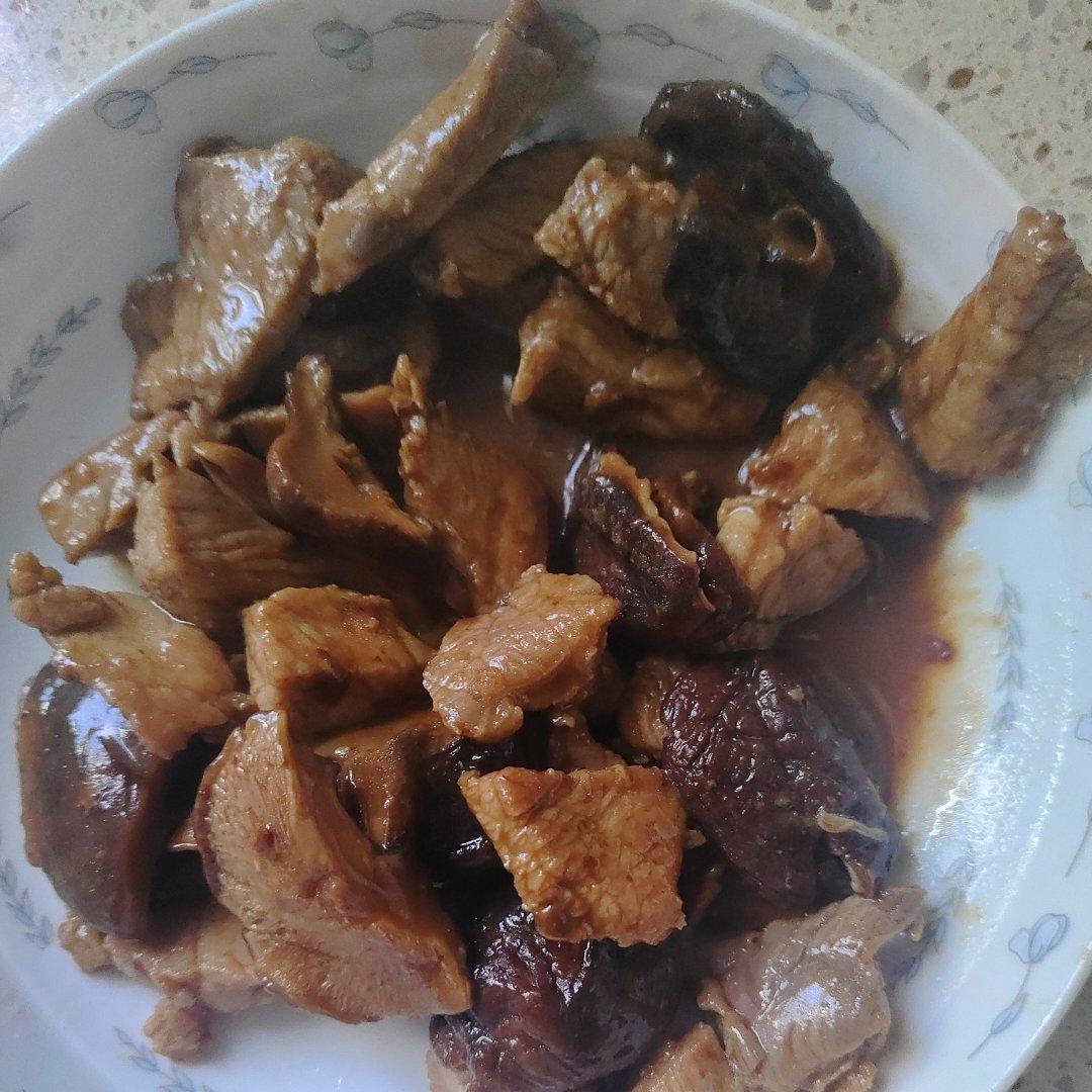 下饭神器 - 香菇炒肉 香菇炒肉丝