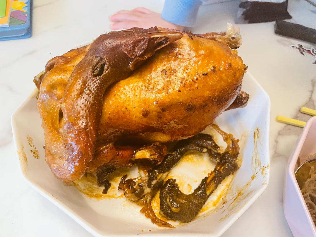 电饭锅手撕鸡（无水无油，酥烂入味）