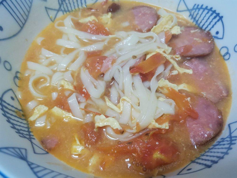 番茄火腿鸡蛋面