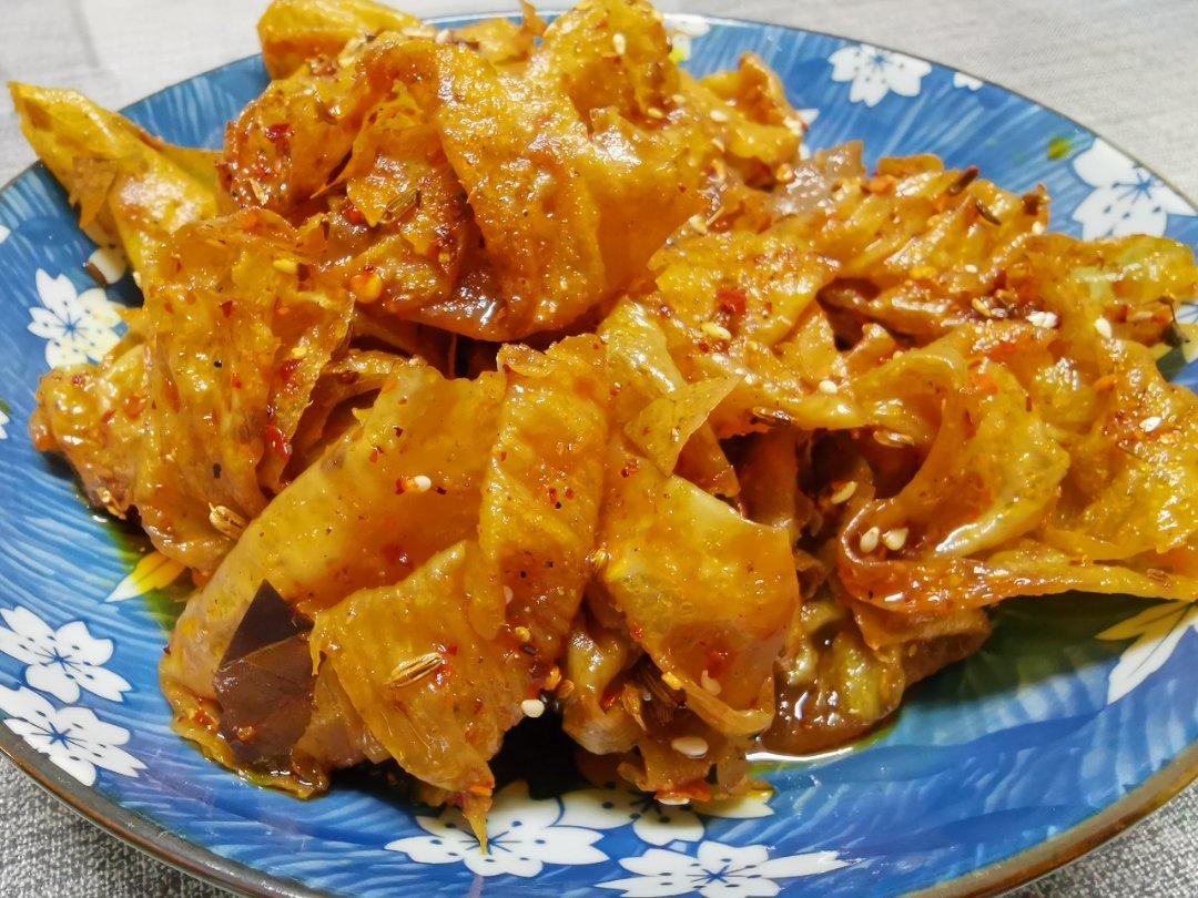 炒鸡好吃的自制辣条