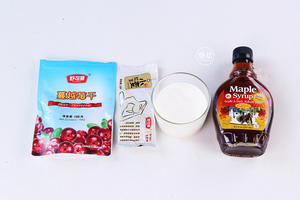 枫糖麦香酸奶，代替砂糖热量骤低的做法 步骤1