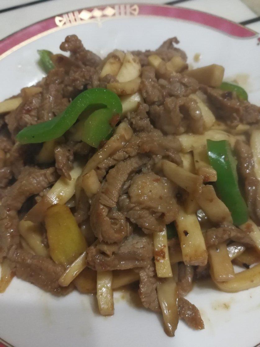 黑椒杏鲍菇牛柳