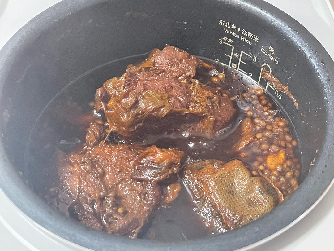 卤牛肉 酱牛腱子（电饭煲超简单版）剩余卤汁做牛肉酱