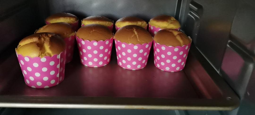 纸杯蛋糕 8寸戚风蛋糕的量