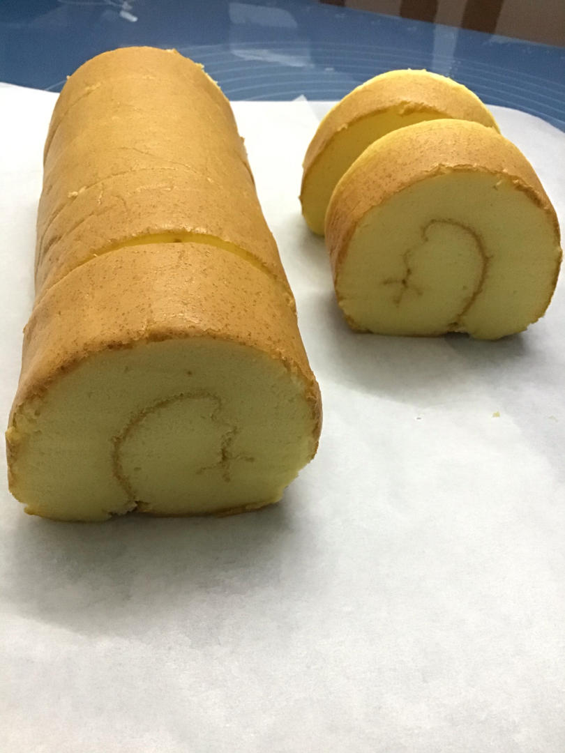 蛋糕卷这样做‼️不掉皮不开裂（小视频食谱）