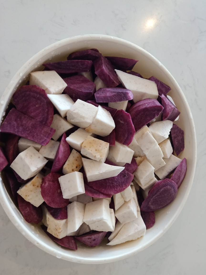 新手紫薯芋泥馅的做法 步骤1
