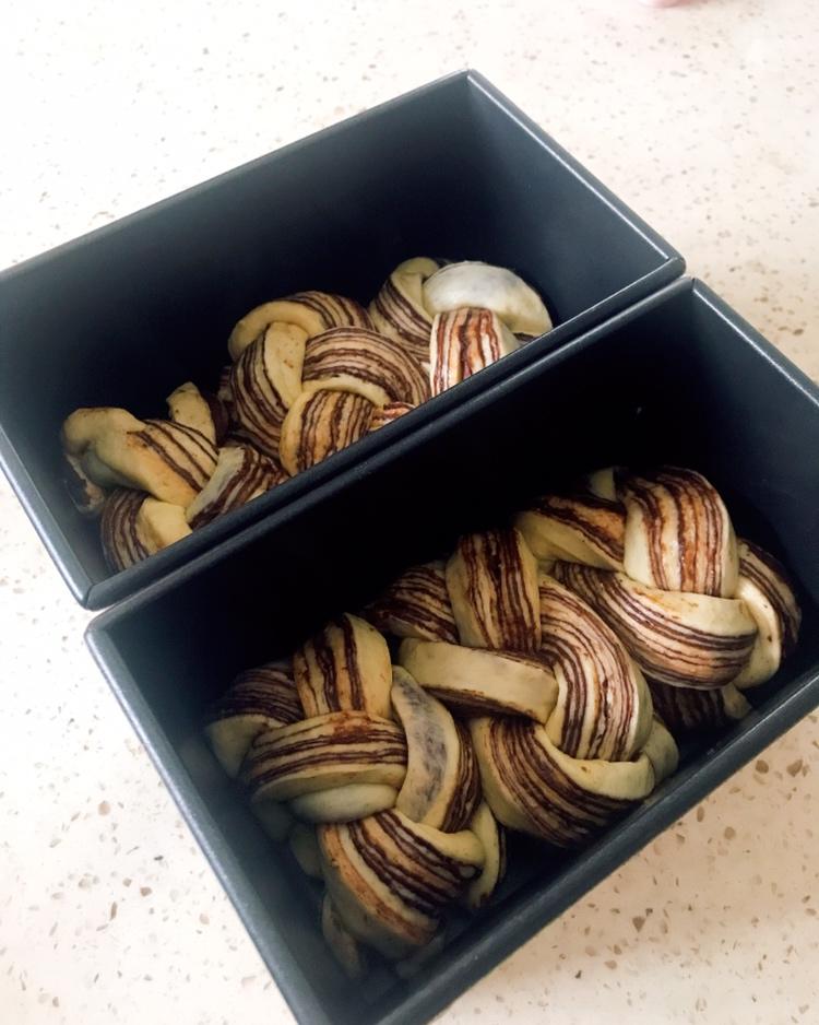 美得不像话！超松软大理石土司